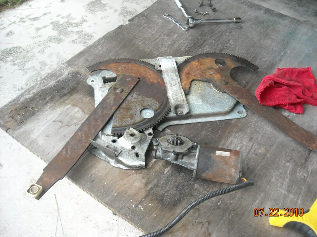 Replace rear window motor 1994 ford bronco